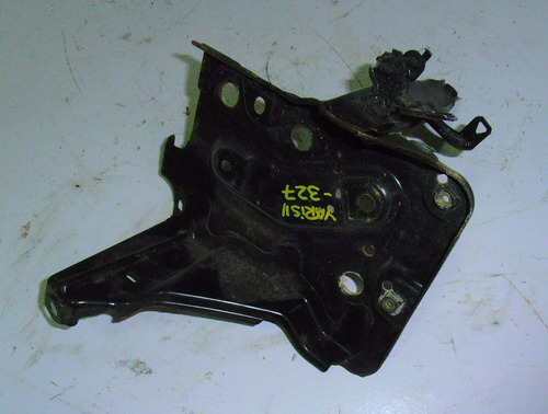 Base Soporte Bateria Toyota Yaris Sedan Sport Año 2006-2010