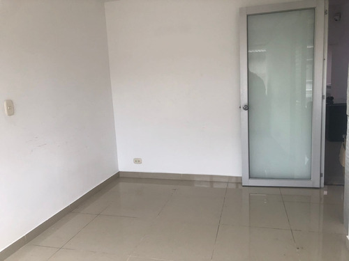 Oficina En Arriendo Centro Pereira (279055251).