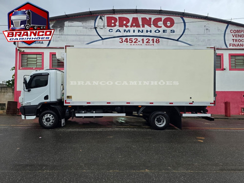 Mb Accelo 1016 Ano 2020 Completo C/apenas 240 Km Original!!!