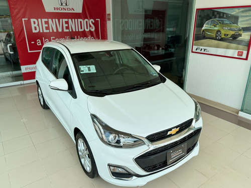Chevrolet Spark 5 pts. HB Premier, 1.4l, TM5, a/ac., pantalla touch 7