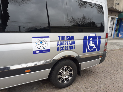 Imagen 8 de 10 de Traslado De Personas En Silla De Ruedas