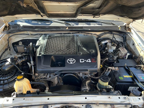 Imagen 10 de 10 de Toyota Hilux 2012 2.5 Cd Dx Pack I 120cv 4x4