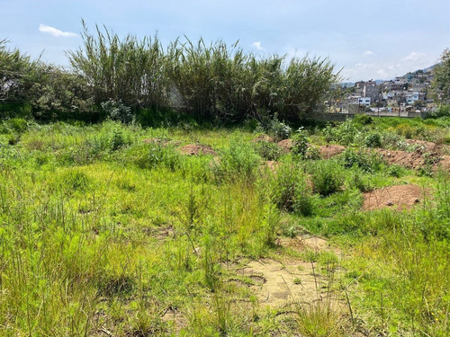 Terreno En Av.desierto De Los Leones