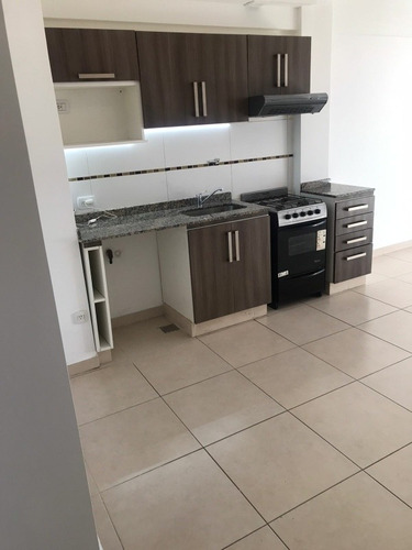 Departamento 2 Amb Al Frente En Venta Floresta Av Directorio Permuta X Casa, Duplex, Triplex De Mayor Valor Leer Descripcion X Zonas