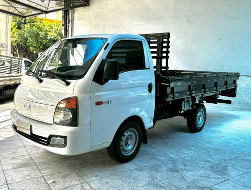 Hyundai HR 2.5 Hd Cab. Curta S/ Carroceria Tci 2p