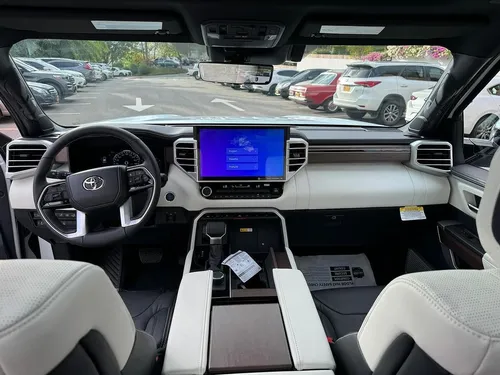Toyota Sequoia 3.5 V6 Capstone