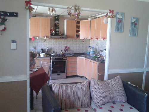Imagen 3 de 17 de Venta De Gran Casa 4 Ambientes Y Dos Departamentos En Pico