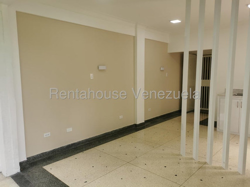 Apartamento Tipo Estudio, Ideal Para Ejecutivos, Estudiantes O Pareja. Urb. Las Acacias, Cerca De La Ucv. Agenda Tu Visita
