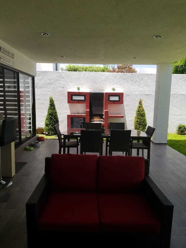 Imagen 20 de 30 de Venta Espectacular Casa En Cumbres Del Lago!