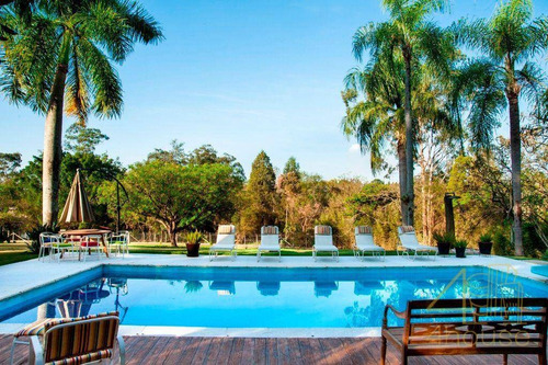 Imagem 1 de 30 de Sítio Do Samba Em Jumirim. Cercado De Muito Verde, Área Gourmet, Piscina, Spa, Salão De Jogos, Apto De Hóspedes E Muito Mais. - Si0007