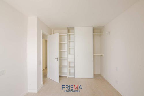Imagen 10 de 24 de Dúplex Housing Chacritas. Dormitorios En Planta Baja Y Planta Alta