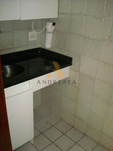 Imagem 8 de 10 de Centro - Av. Nilo Peçanha - Maravilhoso Andar Comercial Com 70m² , Composta De Recepção, , Luminárias , Copa , Persianas, Ar-condicionado Central. - Loc5218m - 31966167