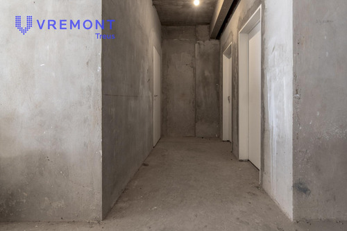 Local / Oficina En Venta A Estrenar En Retiro / Plaza San Martín