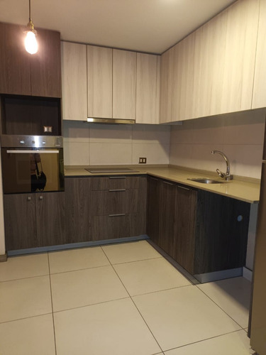 Moderno 2 Dormitorios Estilo Mariposa, Cercano Barrio Italia