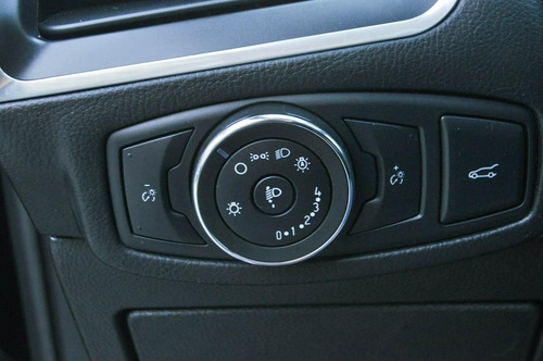 Ford Edge TITANIUM 3.5 V6 AWD AT