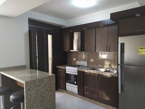 Imagen 1 de 15 de Apartamento En Res. Puerta Real, Lema-482