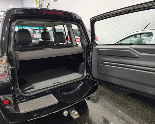 Mitsubishi Pajero TR4 2.0 4X4 16V 140CV FLEX 4P AUTOMÁTICO