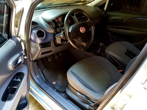 Fiat Punto 1.4 Attractive Flex 5p 2014