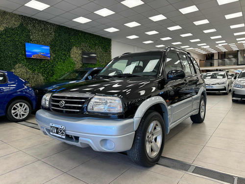 Suzuki Grand Vitara 2.0 Mt