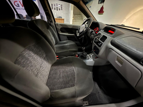 Renault Clio Sed. Privilège Hi-Flex 1.6 16V 4p