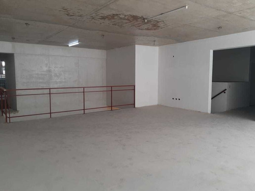 Imagen 5 de 12 de Retasado - Inmejorable Local Comercial A Estrenar!