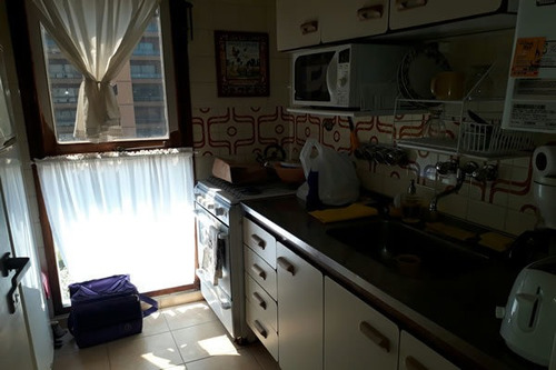 Imagen 5 de 14 de Departamento De 3 Ambientes Ubicado A Metros De La Av. Bs As Y Del Bosque Fundacional