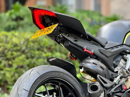 Ducati Panigale V4r | Alto Performance