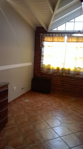 Chalet En Venta Temperley 2 Dormitorios Garage Permuta Caba
