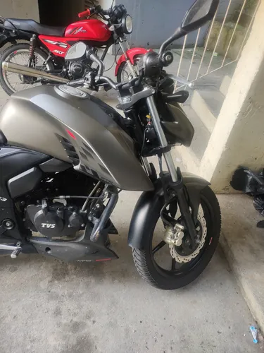 Apache 160 4v