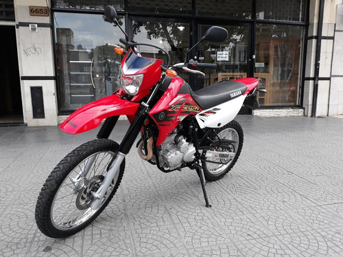 Imagen 1 de 4 de Yamaha Xtz 250 Lander