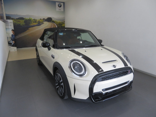 Imagen 7 de 10 de Mini Convertible Iconic 2022