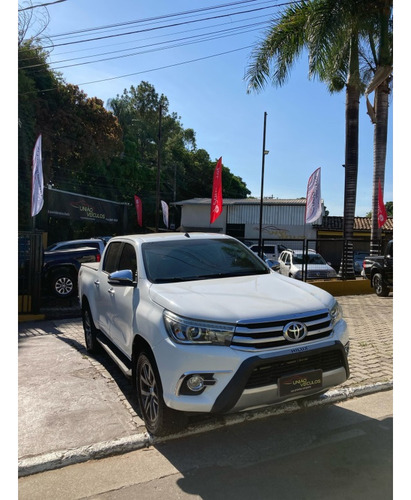 Toyota Hilux 2.8 SRX 4X4 CD 16V DIESEL 4P AUTOMÁTICO
