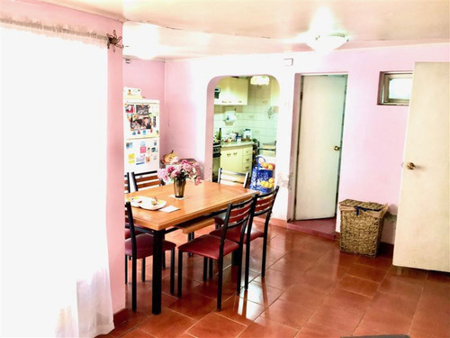 Gran Precio!! 2 Casas Juntas En 177 M2 De Terreno En Calle E