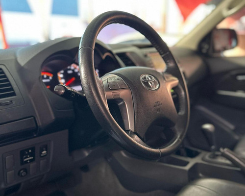 Toyota Hilux Cd4x4 Srv 2015