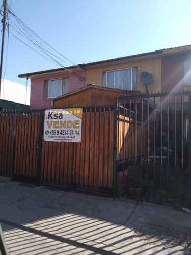 Vende Acogedora Casa, Sector El Rosal, Maipú