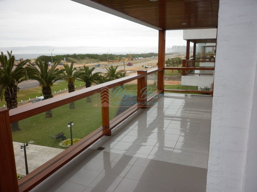 Imagen 10 de 30 de Excelente Propiedad Frente Al Mar