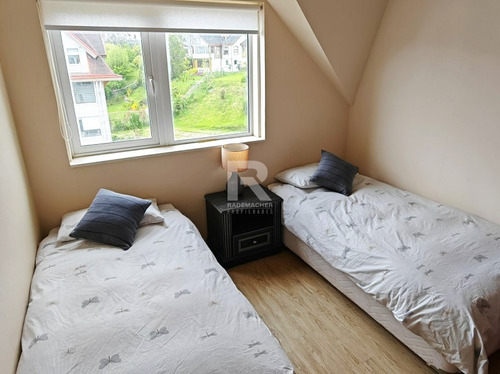 Amplio Departamento 3 Dorm Y 2 Estac. A 2 Cuadras Costanera