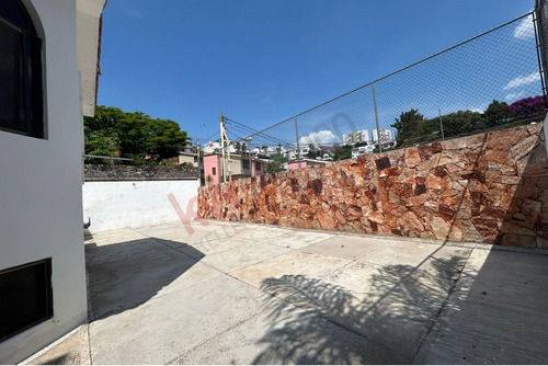 Amplia Casa En Venta En Loma Dorada Con Vista A Los Arcos