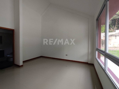 Imagen 9 de 30 de H.a Bellísima Casa A Estrenar 257m² Calle Cerrada En El Trigal Norte