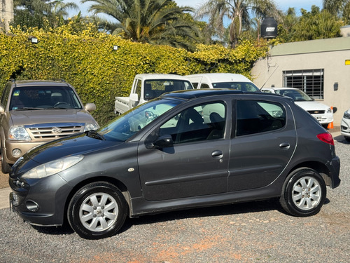 Peugeot 207 1.9 Xt