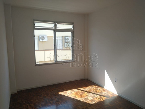 Imagem 2 de 15 de Apartamento Com 3 Quartos A Venda No Bairro Trindade Em Florianopolis - V-82398