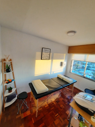 Fisioterapia A Domicilio O En Clinica. Rehabilitacion