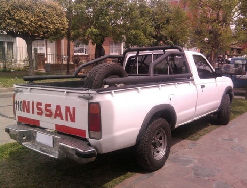 Nissan D22 Cs Motor 2.7d 4x2 Caja Larga Color Blanco 2000