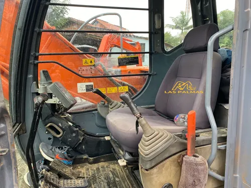 Excavadora Hitachi 120 Modelo 2008