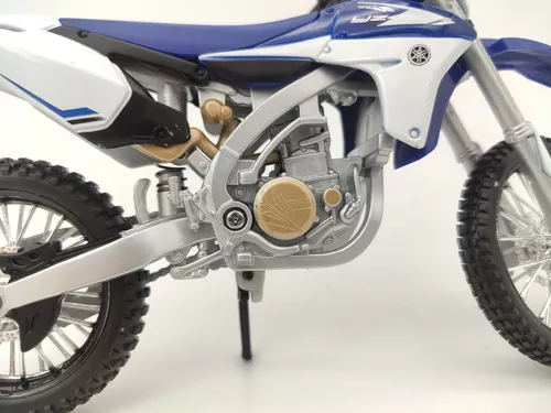 Moto de Ferro Trilha Miniatura Yamaha YZ 250 1:6 na Caixa New-Ray, Magalu  Empresas