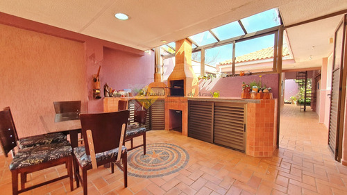 Imagem 15 de 30 de Casa Com 5 Dormitórios À Venda Com 222.4m² Por R$ 1.050.000,00 No Bairro Seminário - Curitiba / Pr - 694