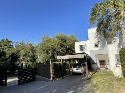 Imagen 3 de 20 de Villa Allende- Espectacular Housing De Categoría