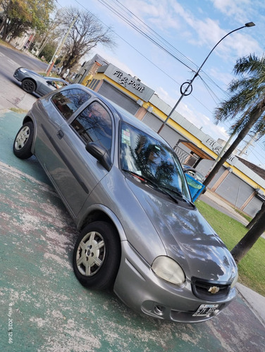 Chevrolet Corsa Classic 1.6 Gl Aa Dh