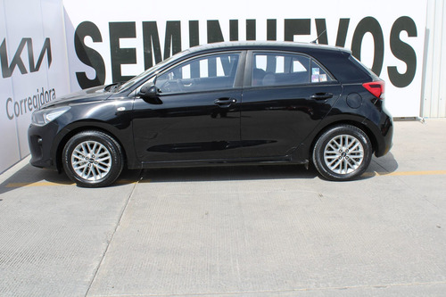 Imagen 5 de 12 de Kia Rio 2018 1.6 Hb Lx Mt