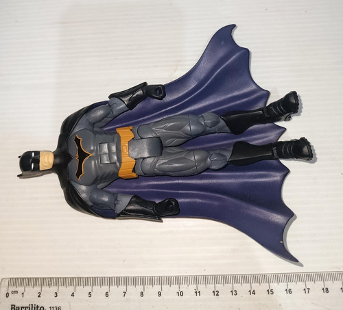 Dc Multiverse Batman Dc Rebirth Rookie Mattel (Usado)